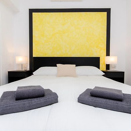 Yellow Room ミラノ エクステリア 写真
